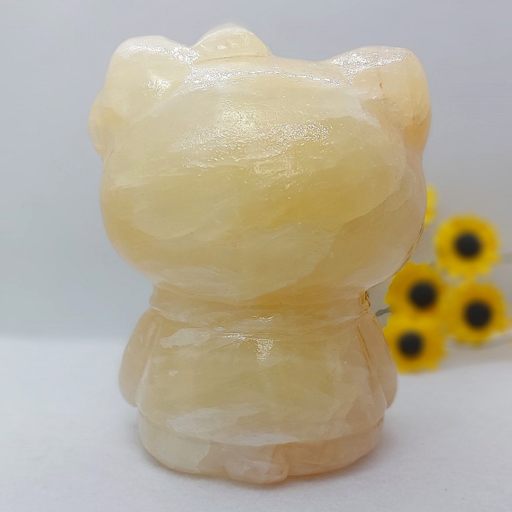 ♡Hello Kitty Honey Calcite 💛 Carving - Picture 4 of 7